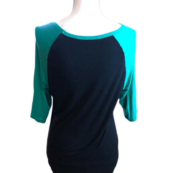 Raggs to Riches tee w/ clover, Feelin Lucky - Med - Picture 4 of 4